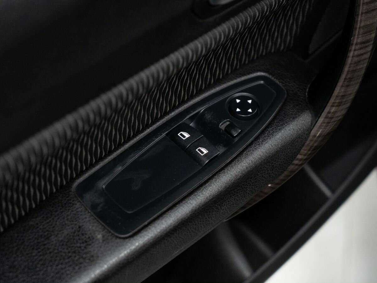 BMW 1 серии 116i, 2012 Фото №14