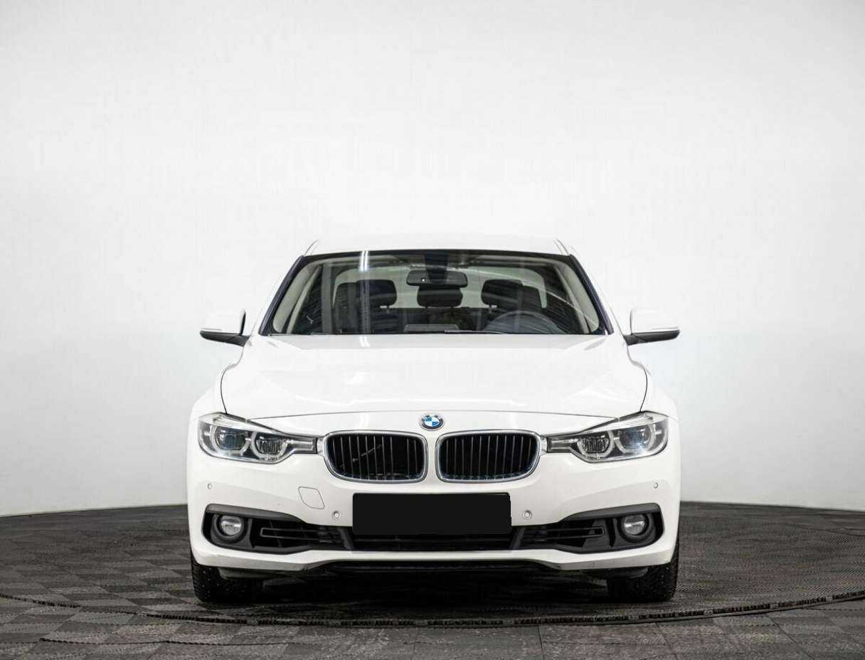 BMW 3 серии 318i, 2016 Фото №2