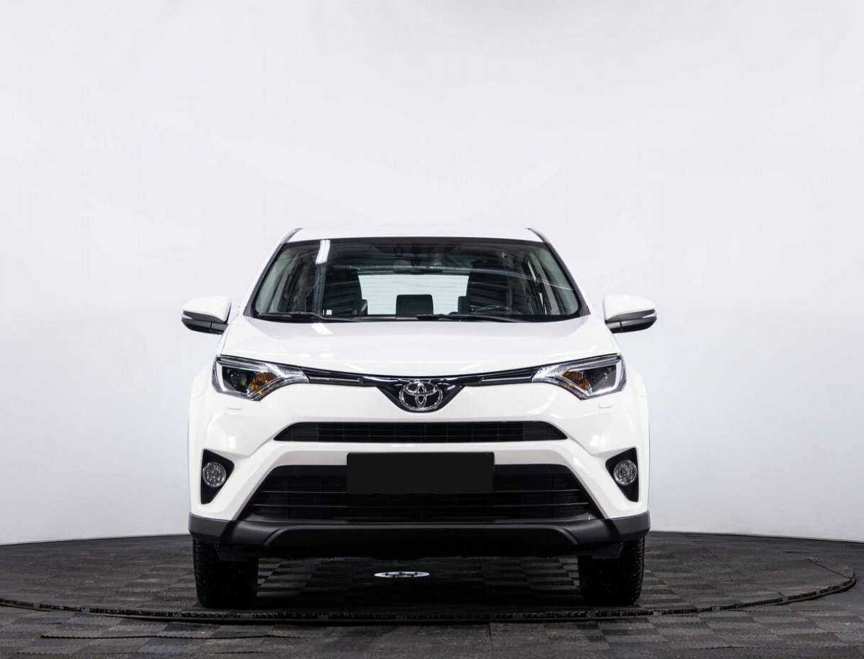 Toyota RAV4, 2018 - 46 500 км. | Фото №2