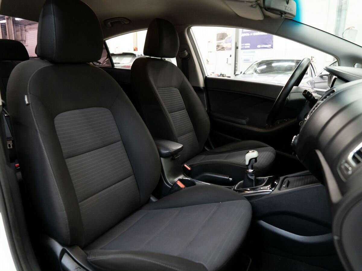 Kia Cerato, 2017 Фото №9