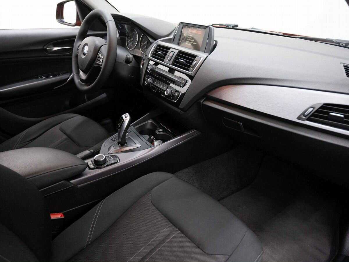 BMW 1 серии 118i, 2017 Фото №11