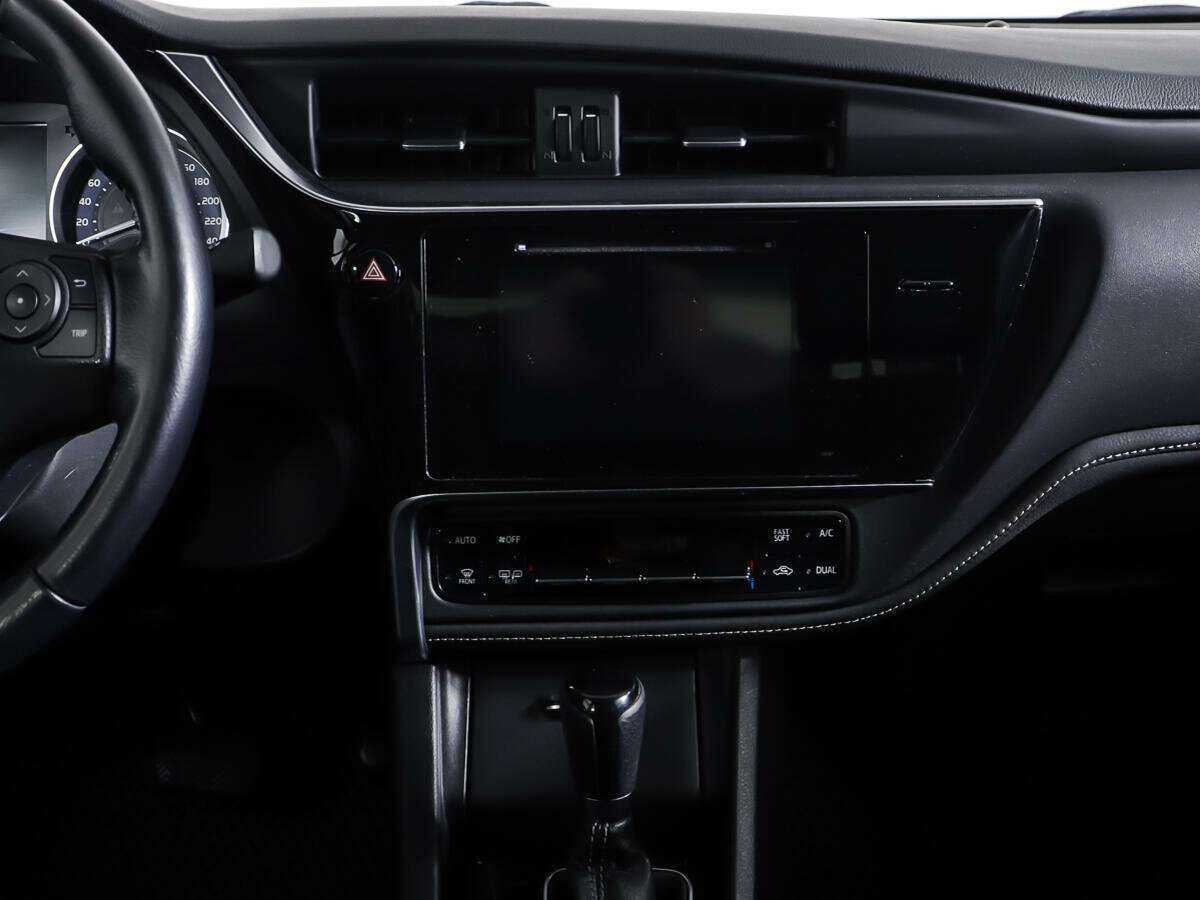 Toyota Corolla, 2016 Фото №11