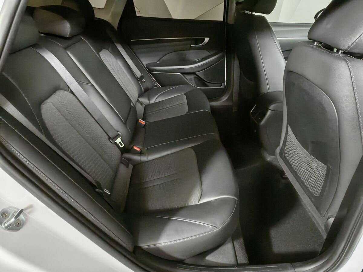 Hyundai Sonata, 2019 Фото №11