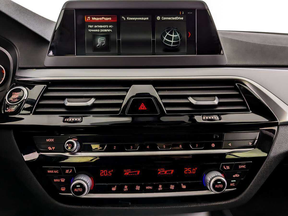 BMW 5 серии 520i, 2018 Фото №13