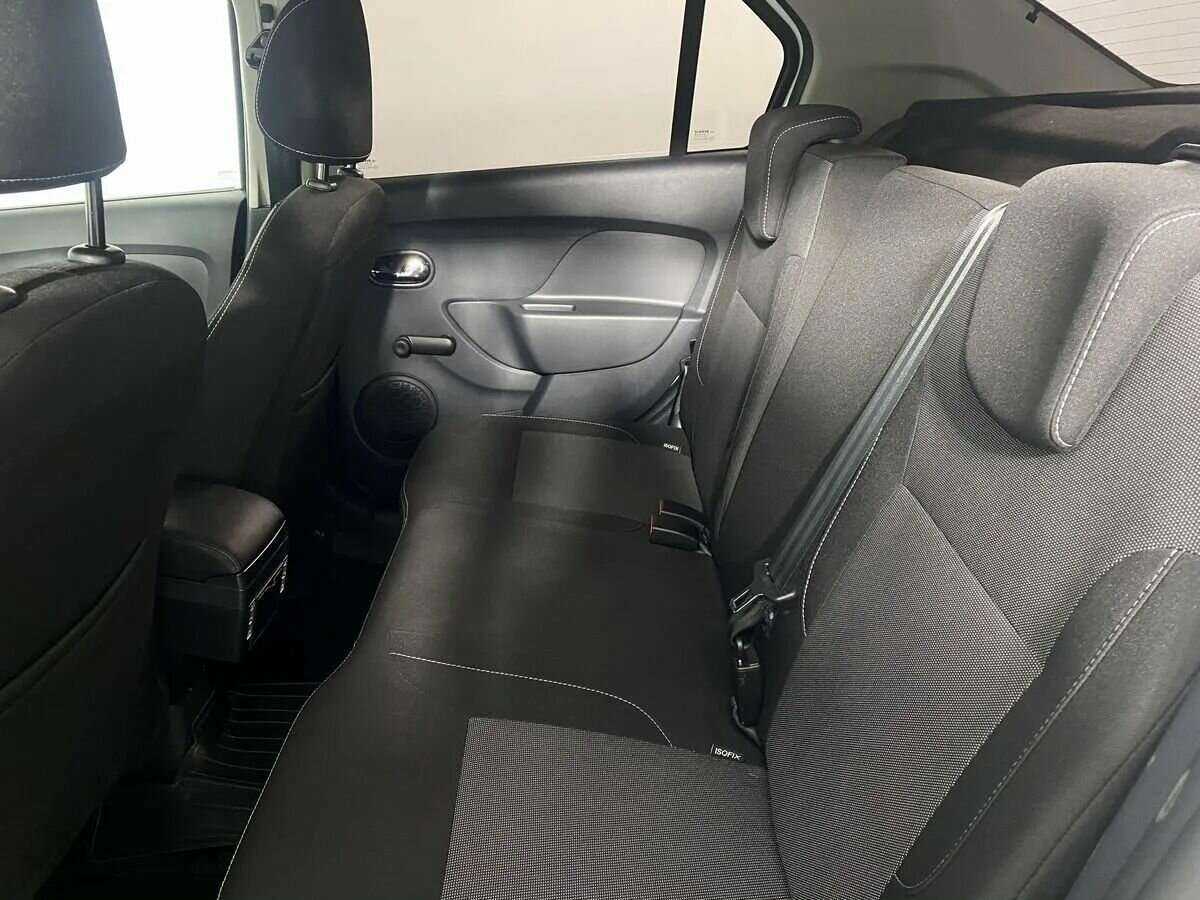 Renault Logan Stepway, 2021 - 17 001 км. | Фото №6