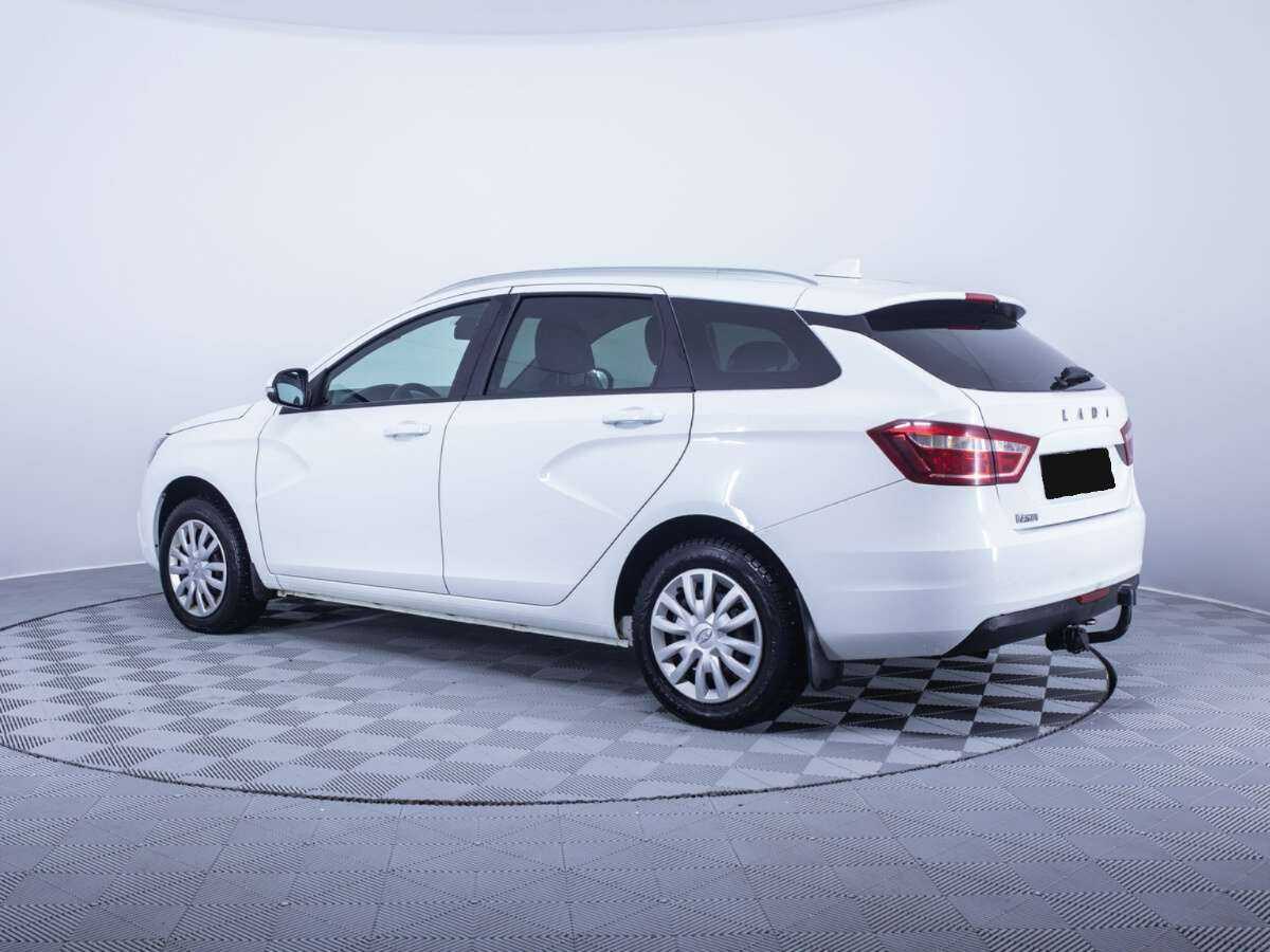 Lada (ВАЗ) Vesta SW, 2018 Фото №7