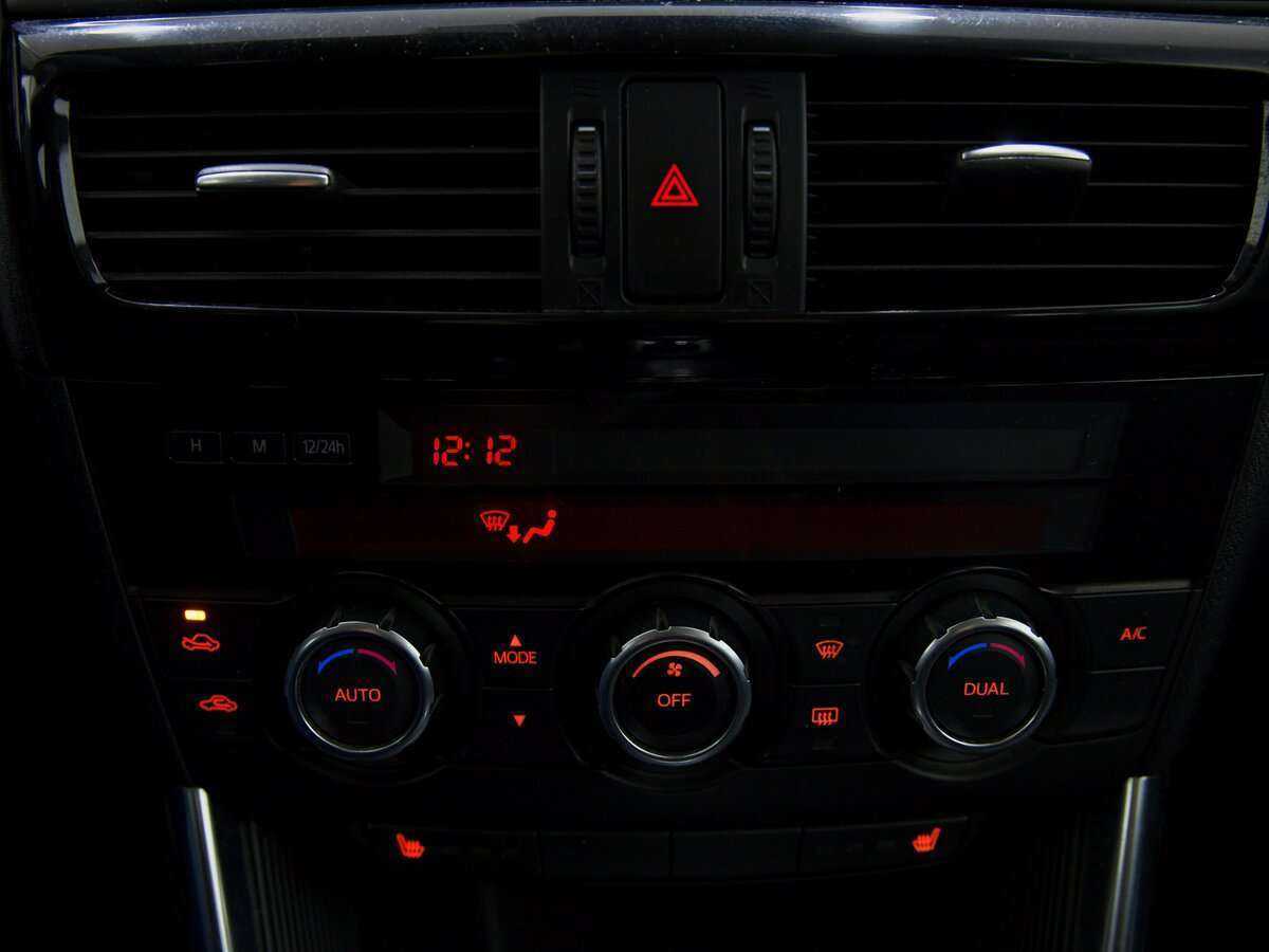 Mazda CX-5, 2012 Фото №11