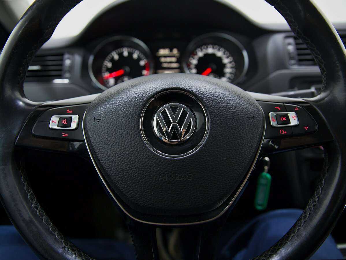 Volkswagen Jetta, 2015 Фото №8