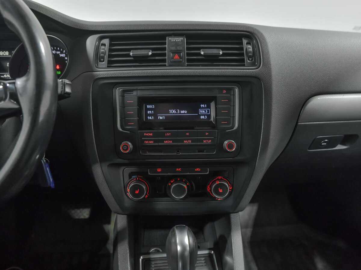 Volkswagen Jetta, 2016 Фото №7