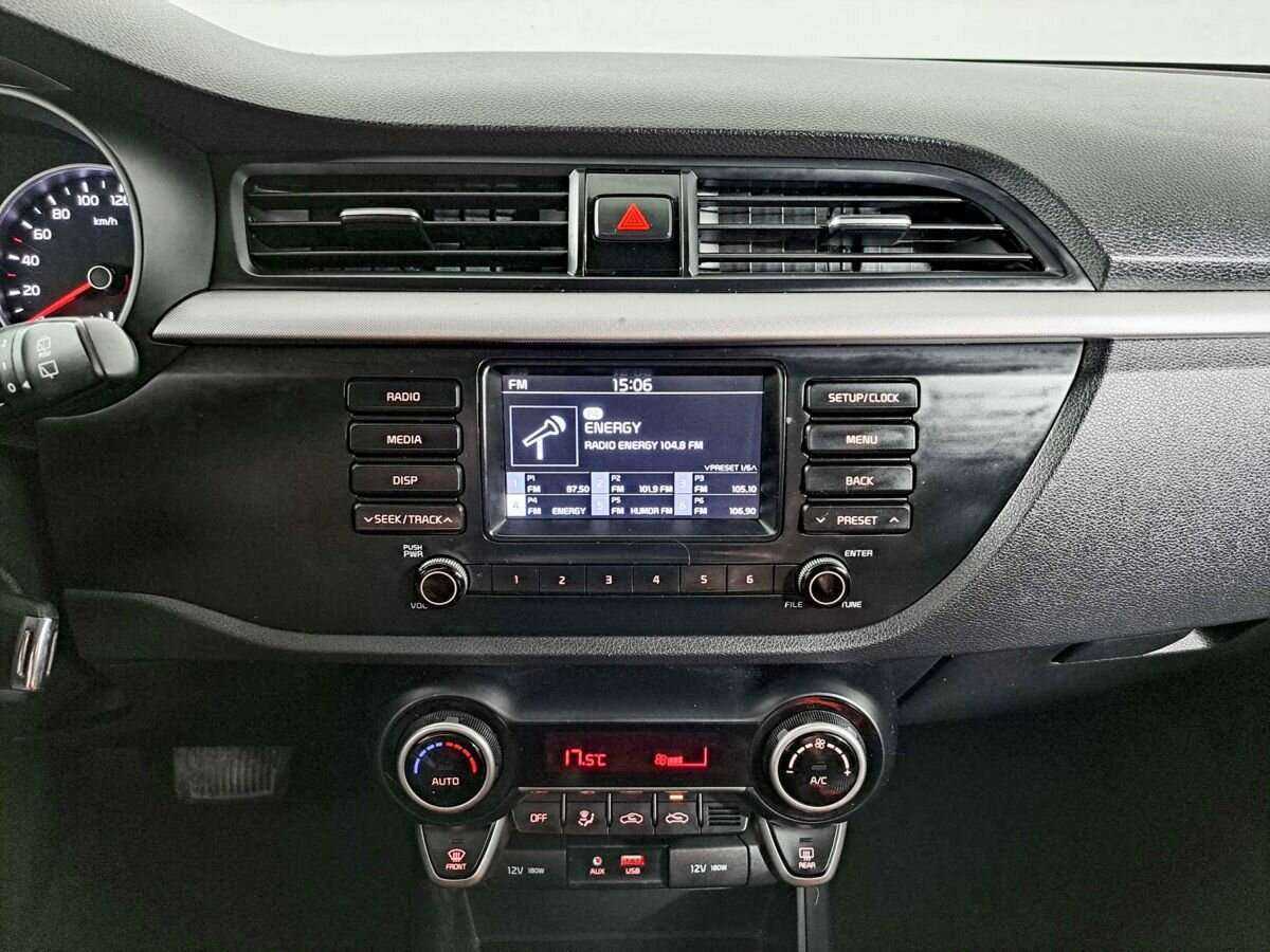 Kia Rio X-Line, 2019 Фото №15