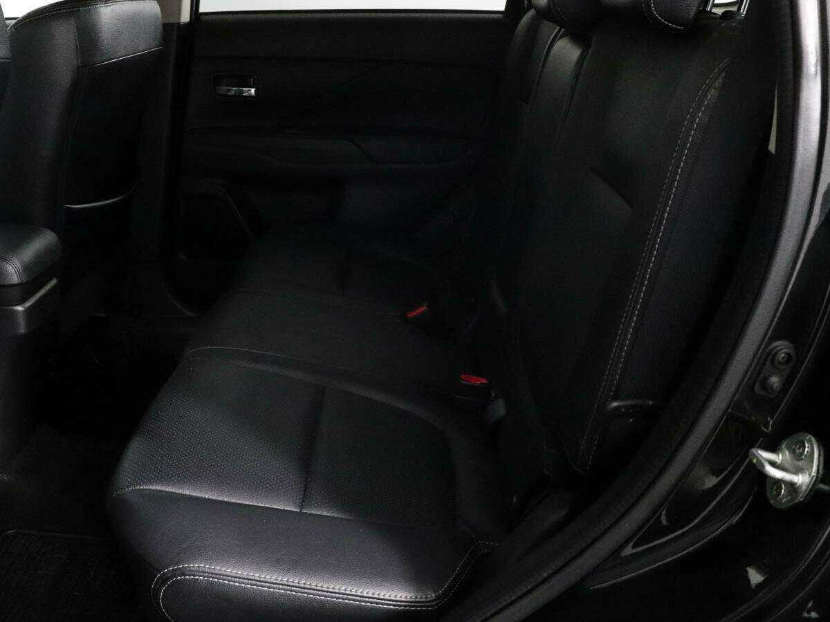 Mitsubishi Outlander, 2015 - 145 756 км. | Фото №8