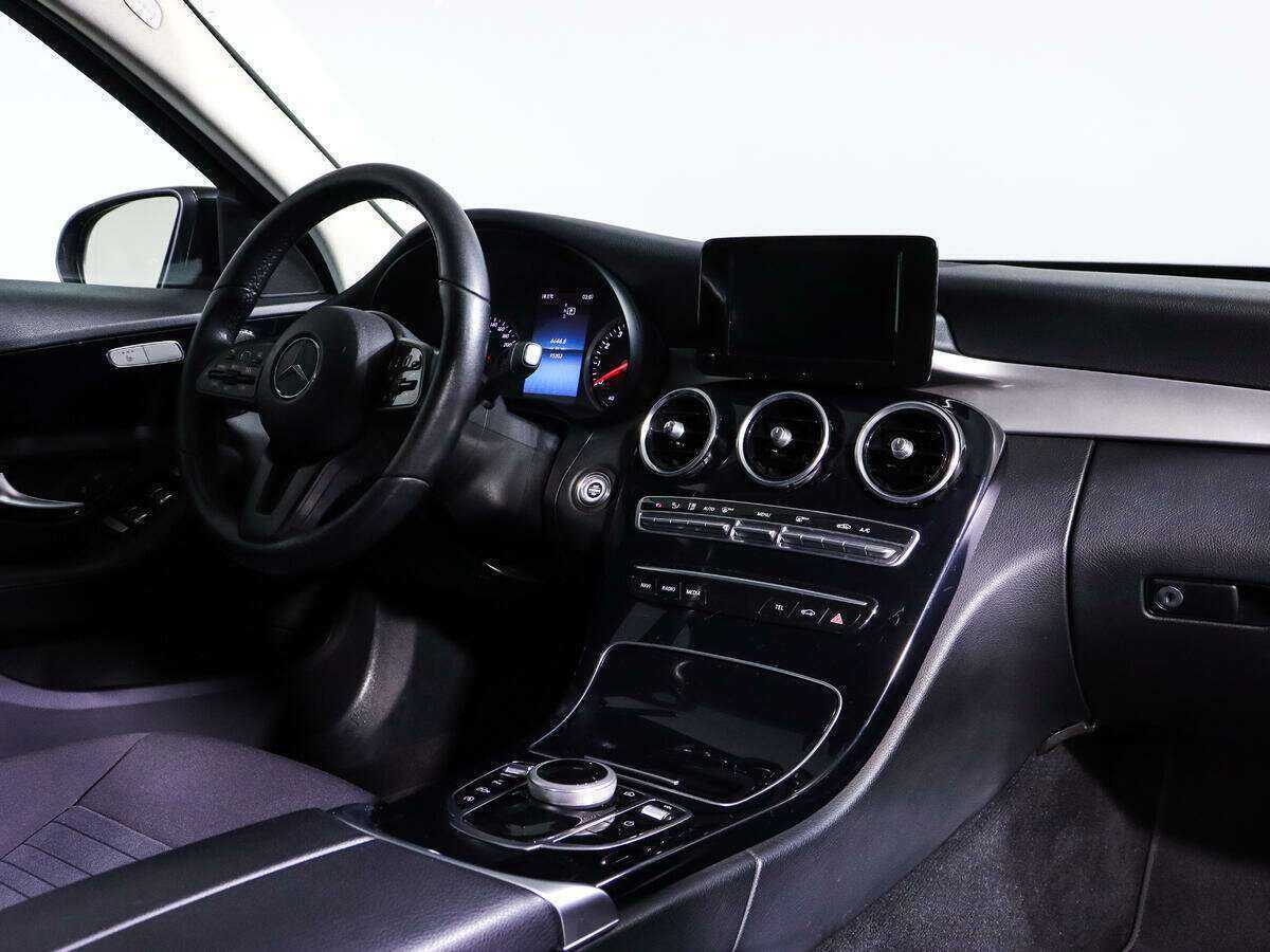 Mercedes-Benz C-Класс 180, 2019 - 95 203 км. | Фото №8