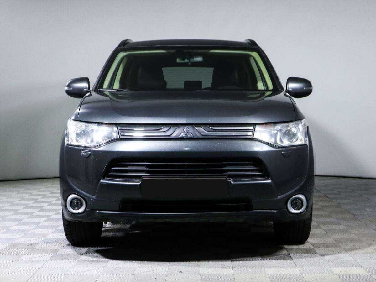 Mitsubishi Outlander, 2013 - 143 000 км. | Фото №2