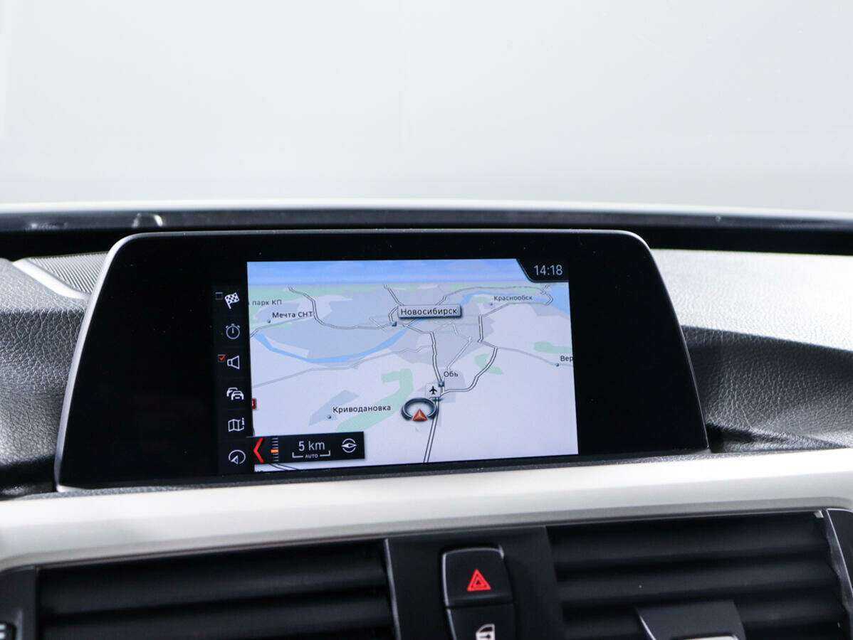 BMW 3 серии Gran Turismo 330d xDrive, 2019 Фото №15