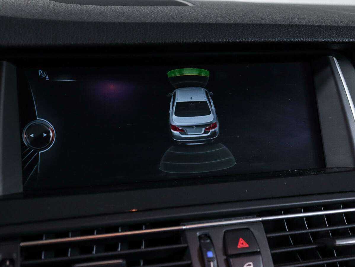 BMW 5 серии 528i xDrive, 2013 Фото №18