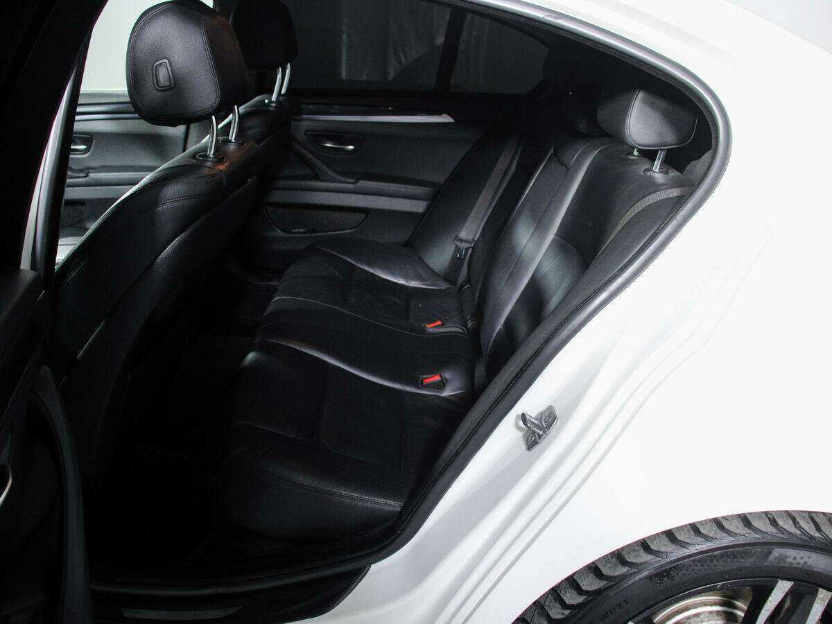 BMW 5 серии 528i xDrive, 2013 - 235 185 км. | Фото №5