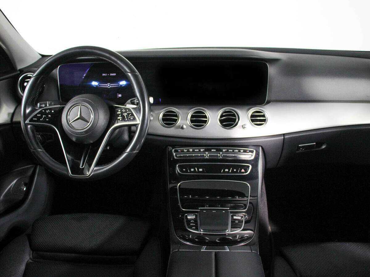 Mercedes-Benz E-Класс 200 d, 2020 Фото №10