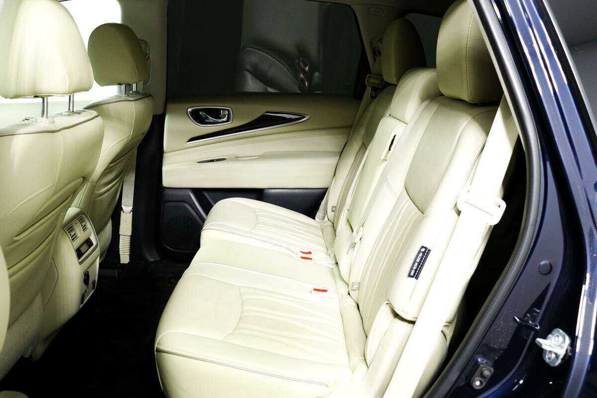 Infiniti QX60, 2018 Фото №12