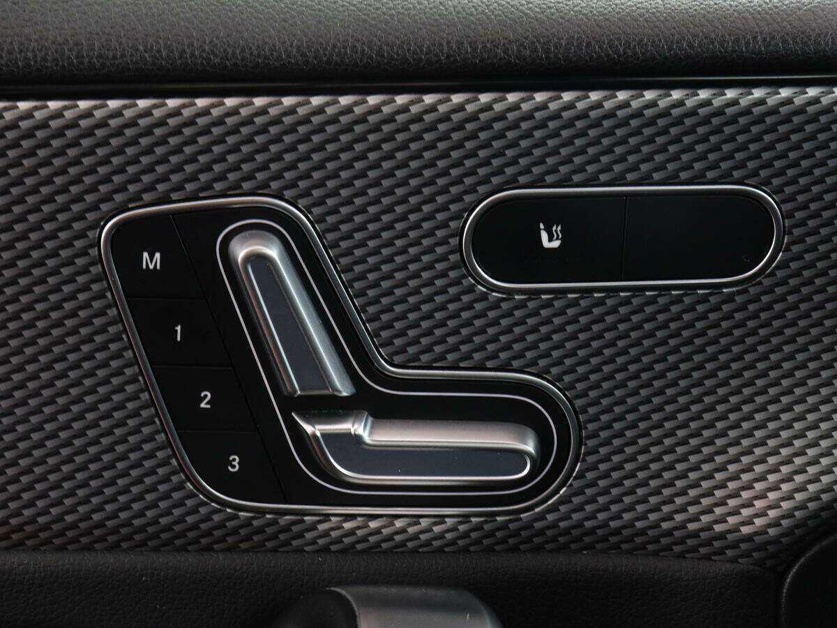 Mercedes-Benz A-Класс 200, 2018 Фото №13