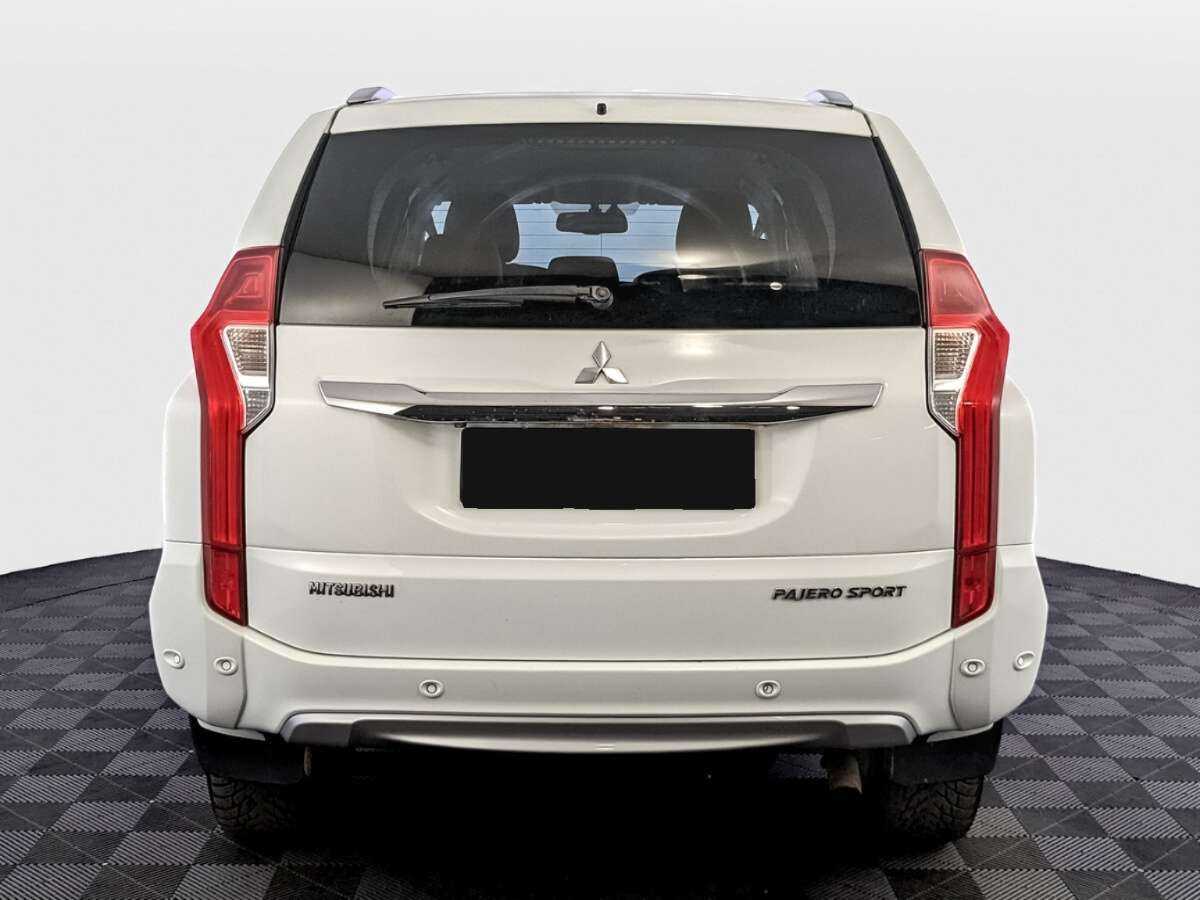 Mitsubishi Pajero Sport, 2017 - 198 584 км. | Фото №6