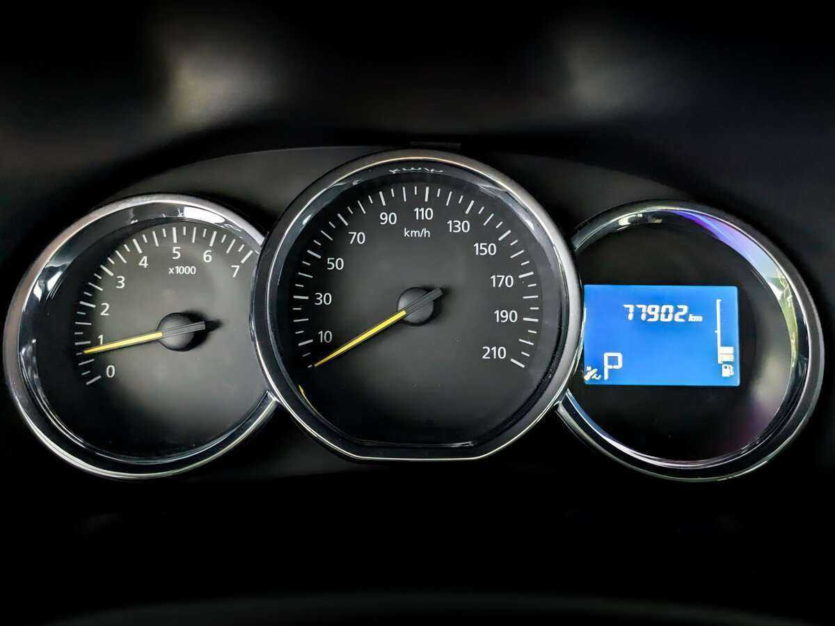 Renault Logan, 2017 Фото №11