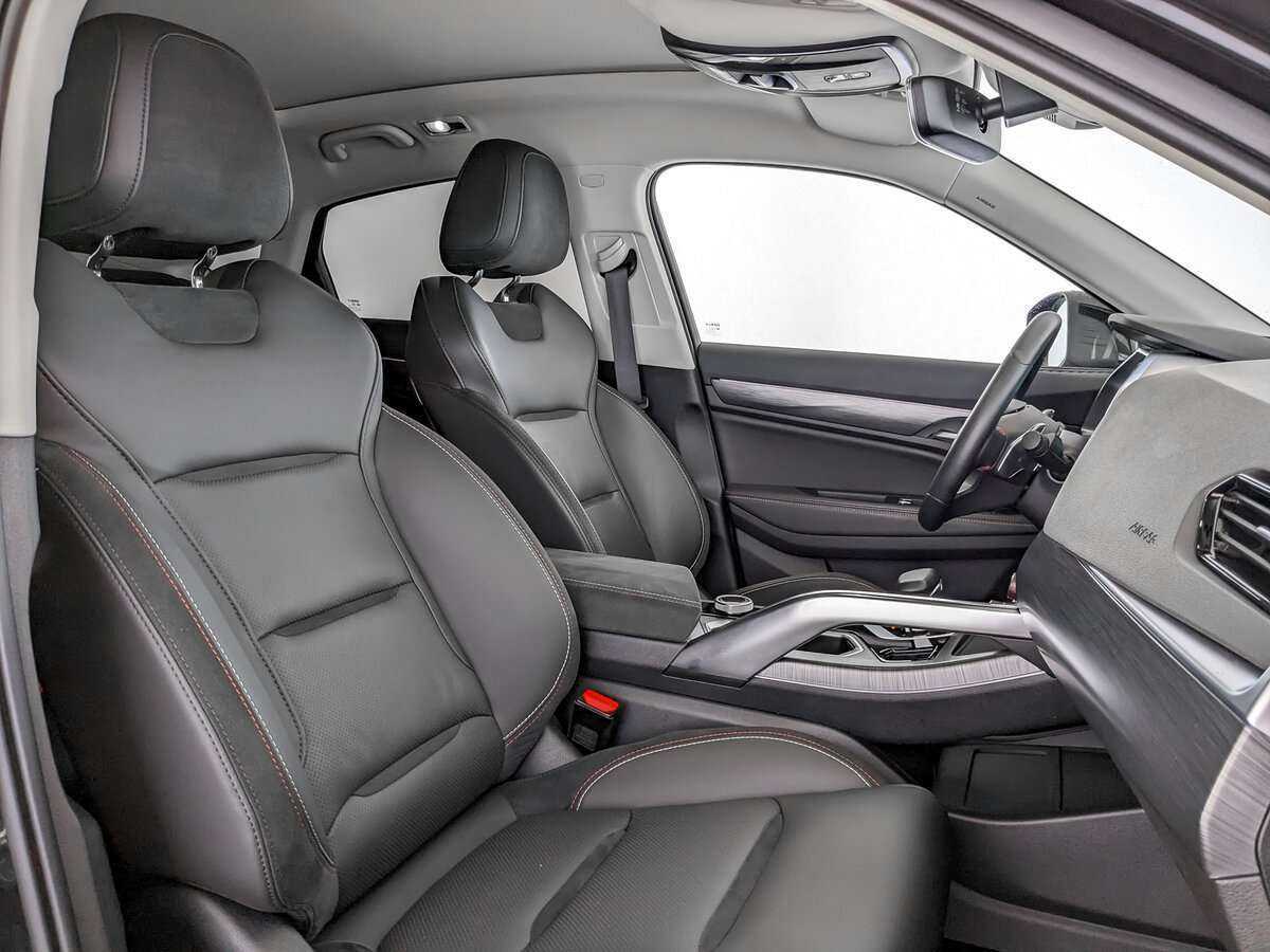 Geely Tugella, 2021 Фото №21