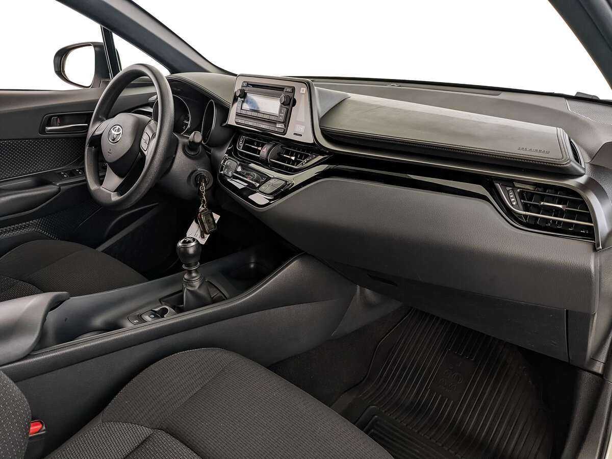 Toyota C-HR, 2019 Фото №8