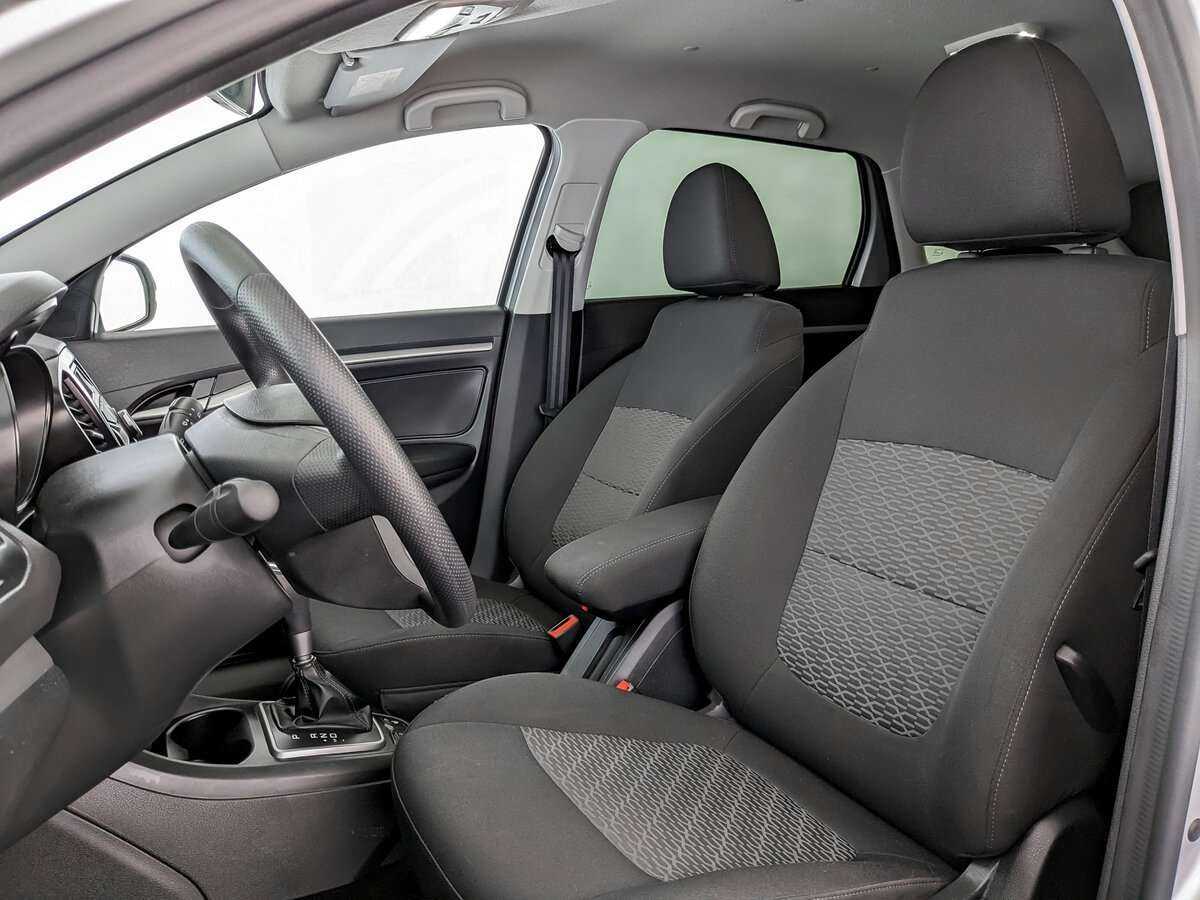 Lada (ВАЗ) Vesta SW, 2022 Фото №16