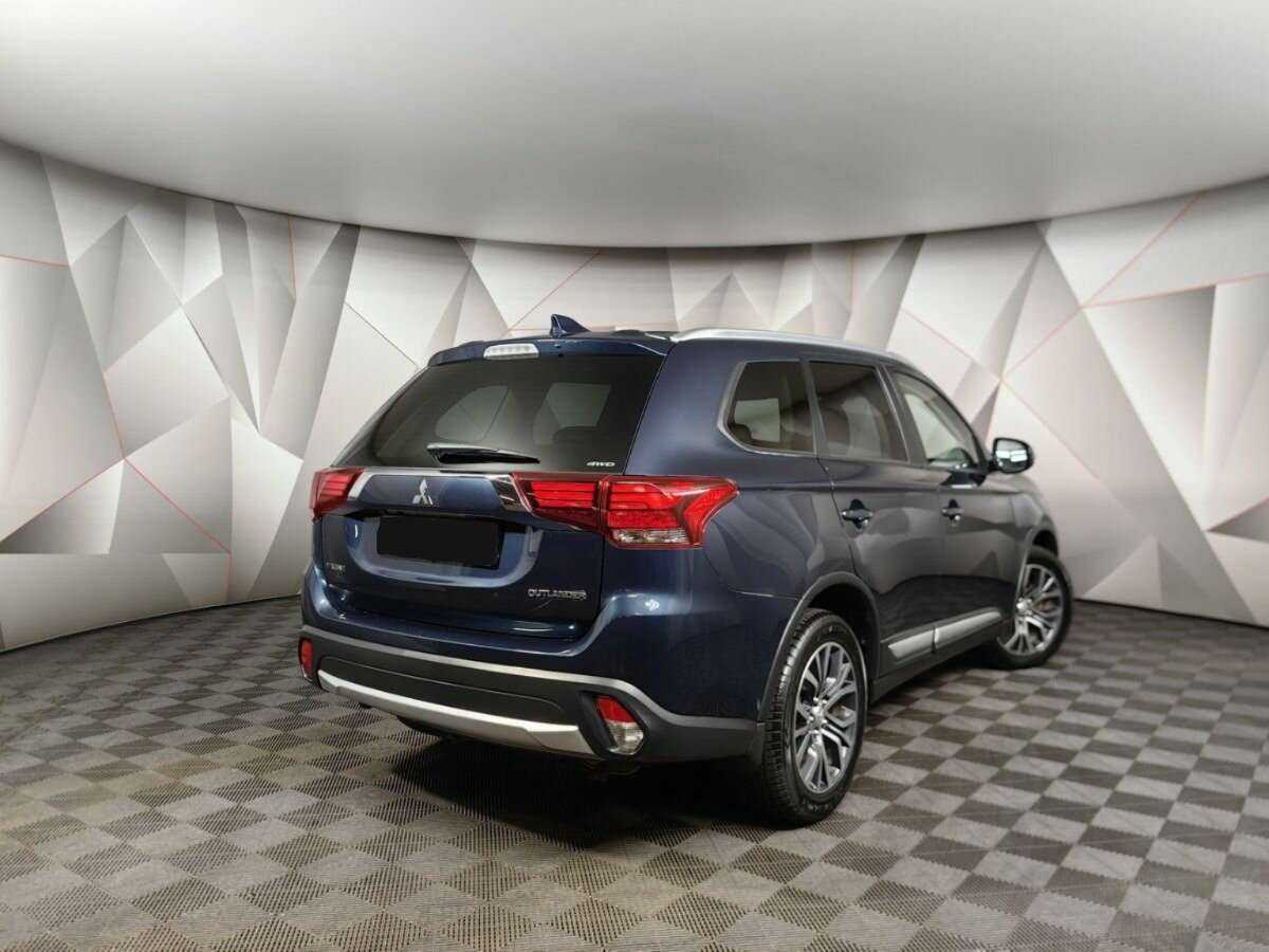 Mitsubishi Outlander, 2018 - 88 553 км. | Фото №2
