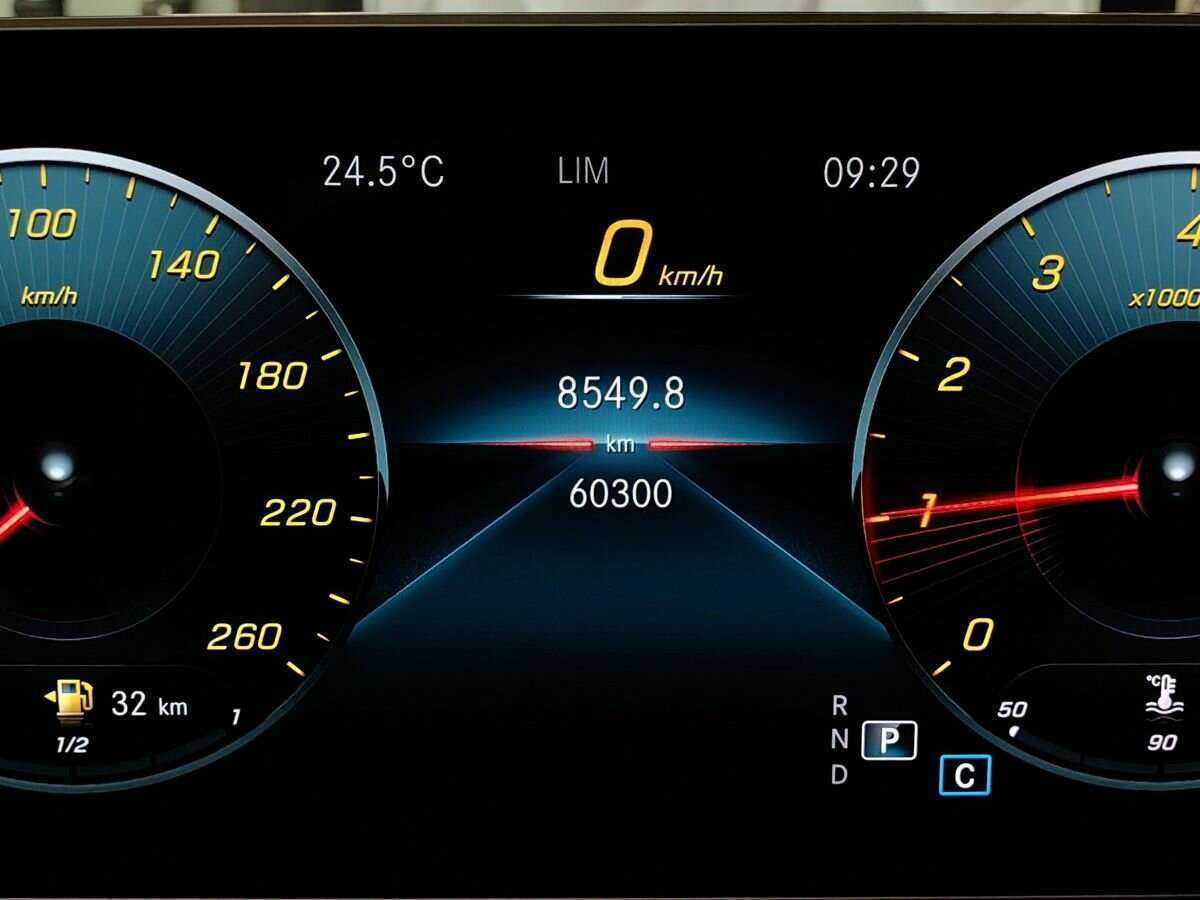 Mercedes-Benz A-Класс 220, 2019 Фото №16