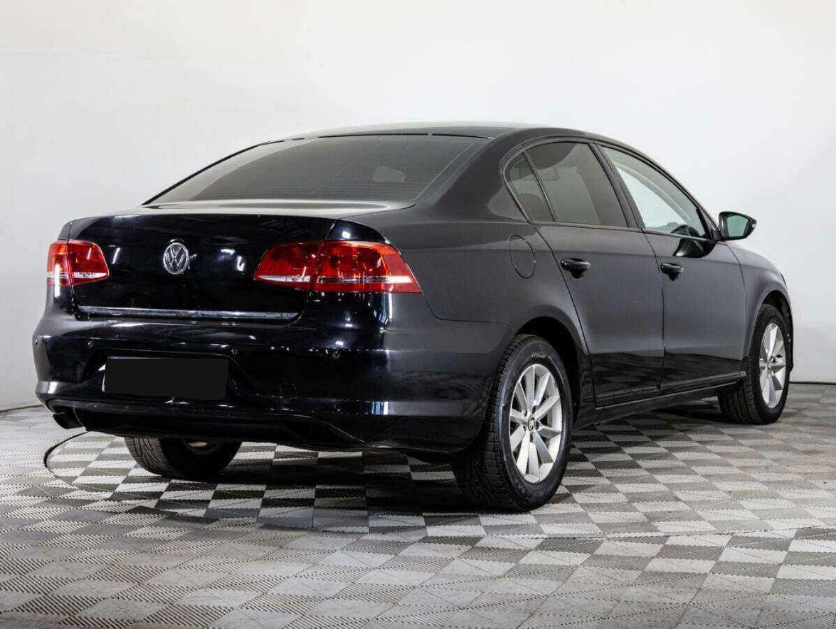 Volkswagen Passat, 2013 - 145 126 км. | Фото №4