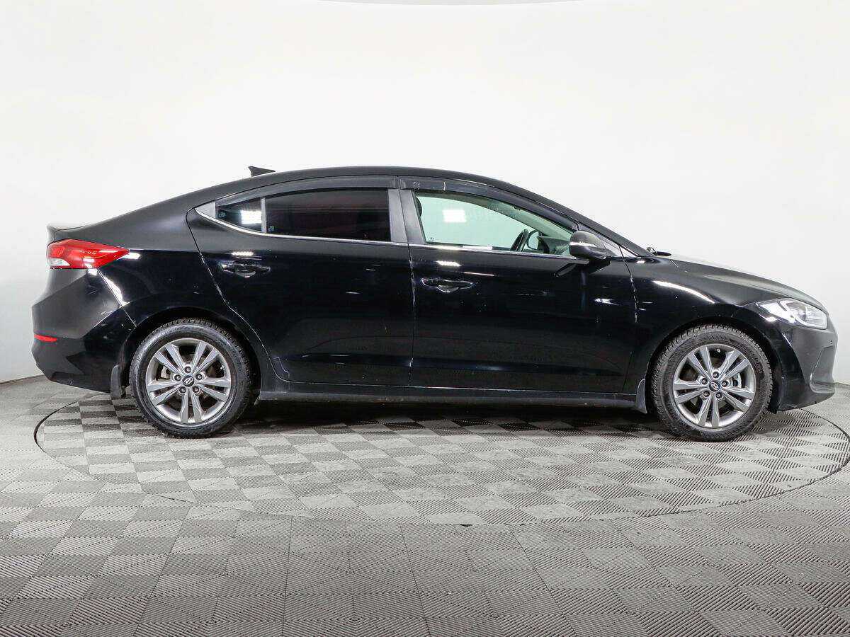 Hyundai Elantra, 2017 - 100 000 км. | Фото №4