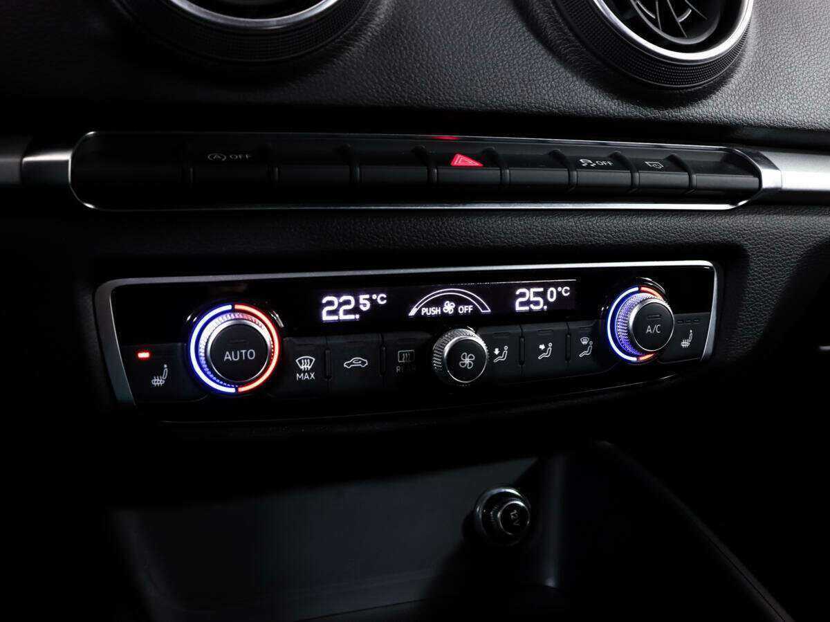 Audi A3, 2020 Фото №14