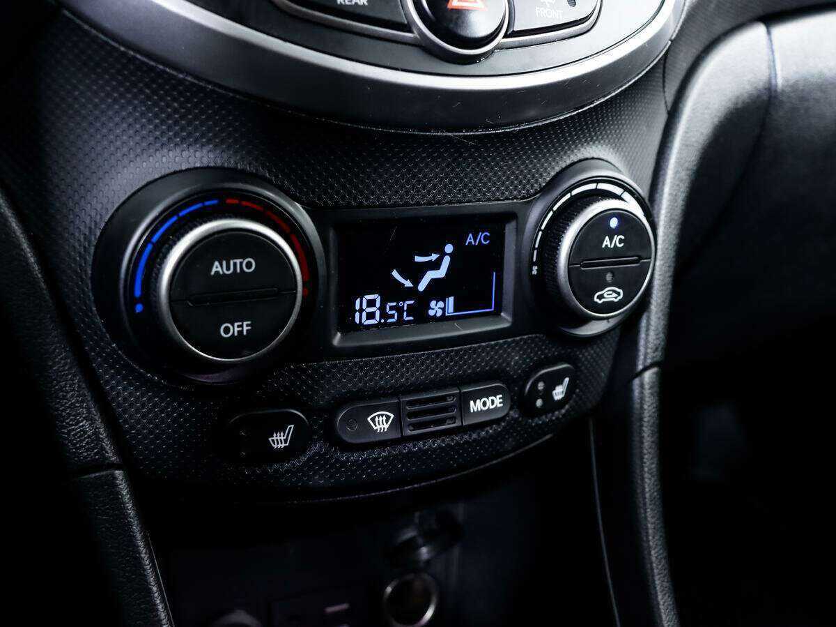 Hyundai Solaris, 2016 Фото №12