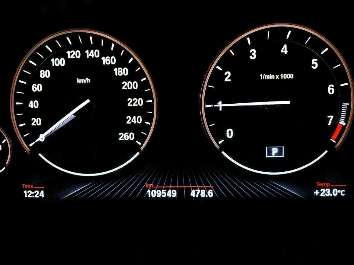 BMW X3 28i xDrive, 2014 Фото №16