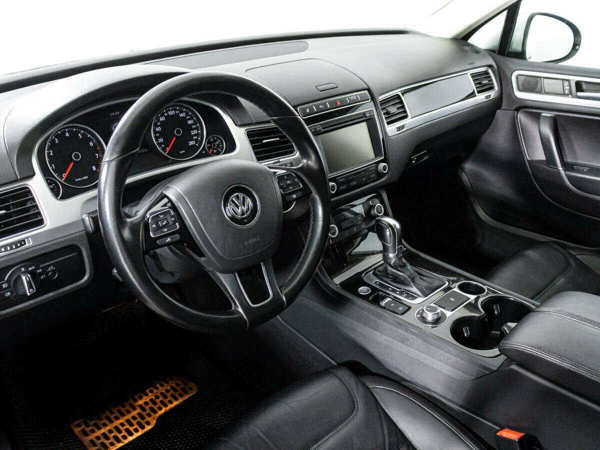 Volkswagen Touareg, 2015 Фото №9