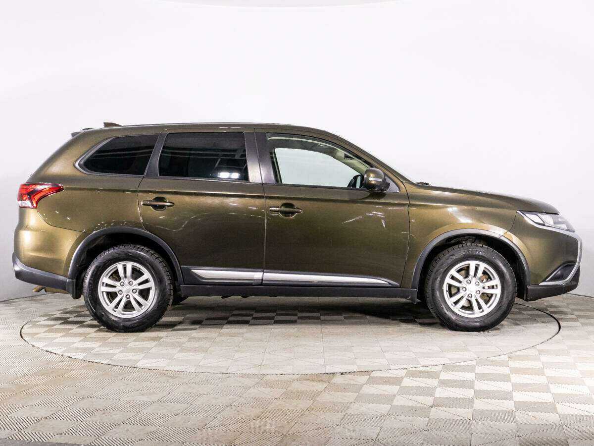 Mitsubishi Outlander, 2019 - 98 440 км. | Фото №4
