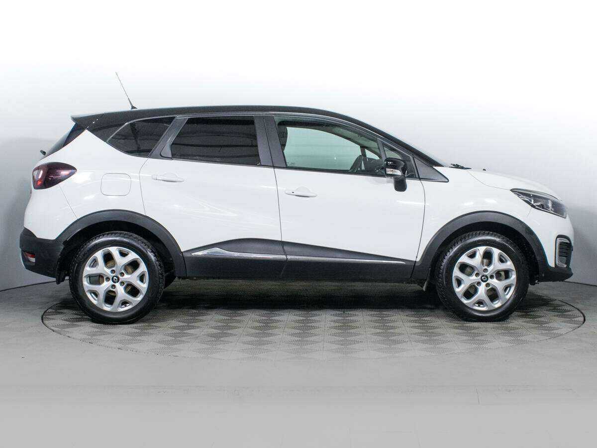 Renault Kaptur, 2016 - 70 800 км. | Фото №4