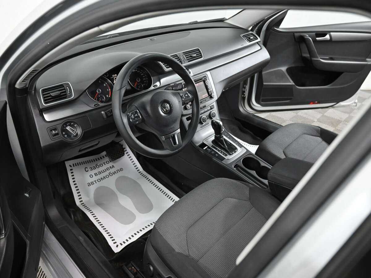 Volkswagen Passat, 2014 - 120 000 км. | Фото №4