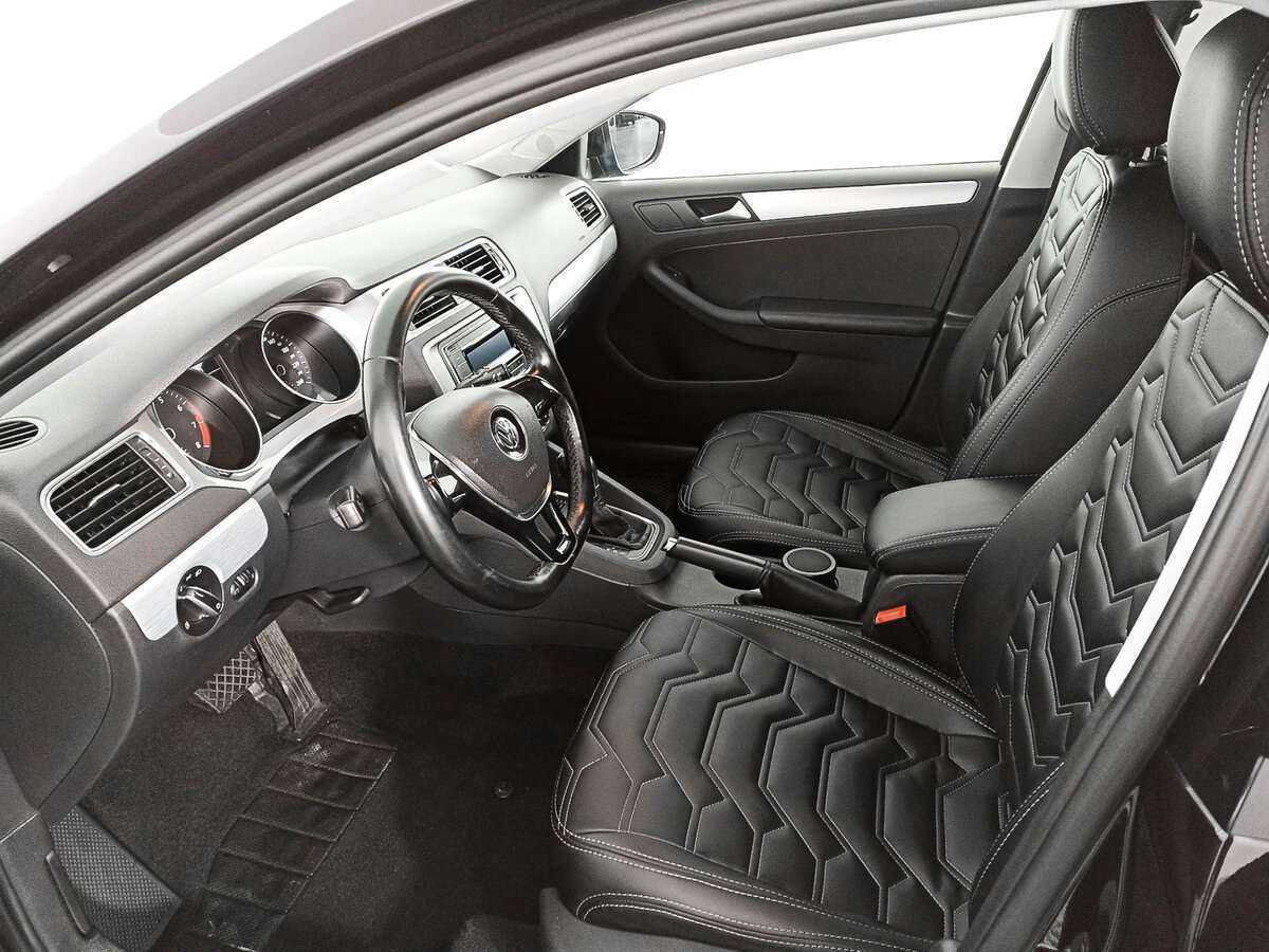 Volkswagen Jetta, 2018 Фото №15