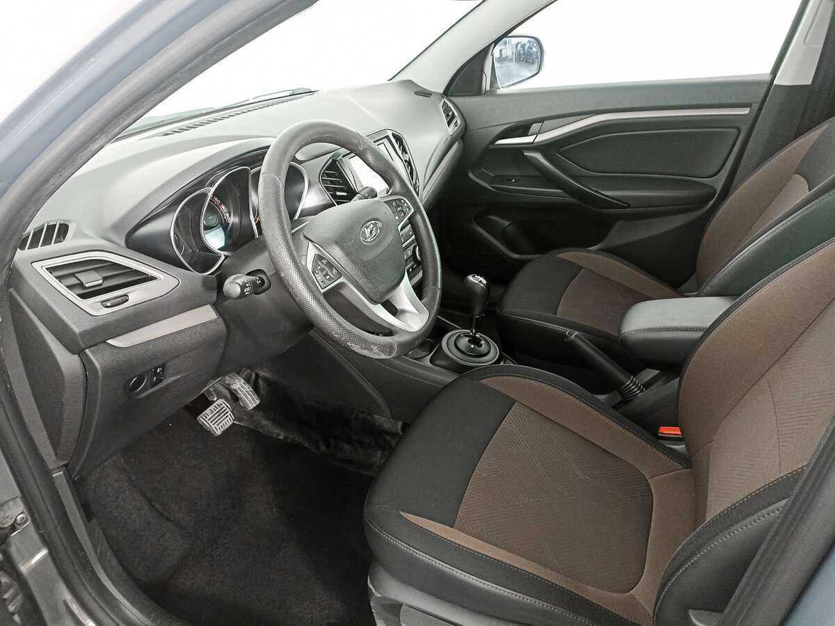 Lada (ВАЗ) Vesta SW, 2017 Фото №14