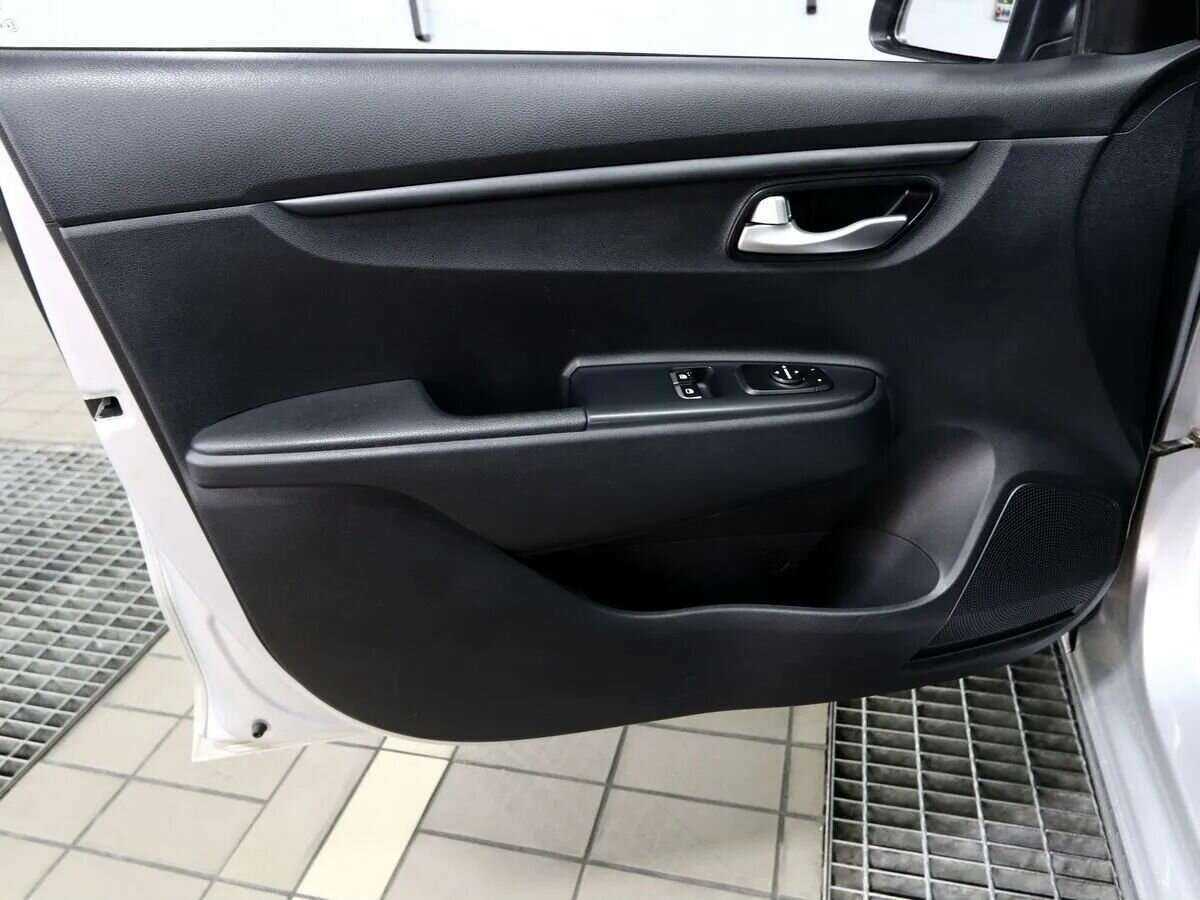 Kia Rio, 2021 - 90 000 км. | Фото №7