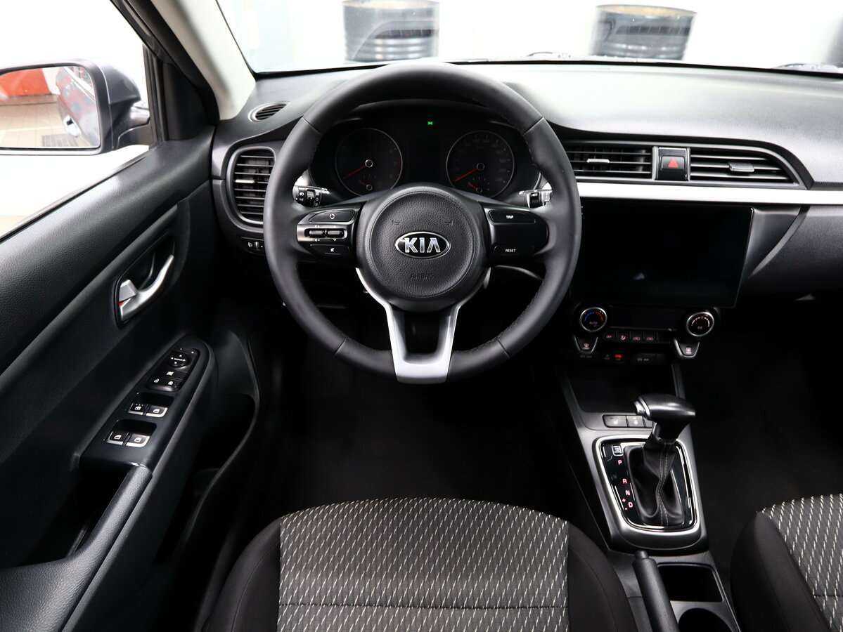 Kia Rio, 2018 Фото №12