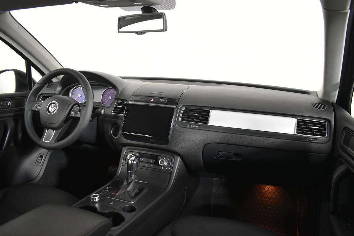 Volkswagen Touareg, 2013 Фото №14