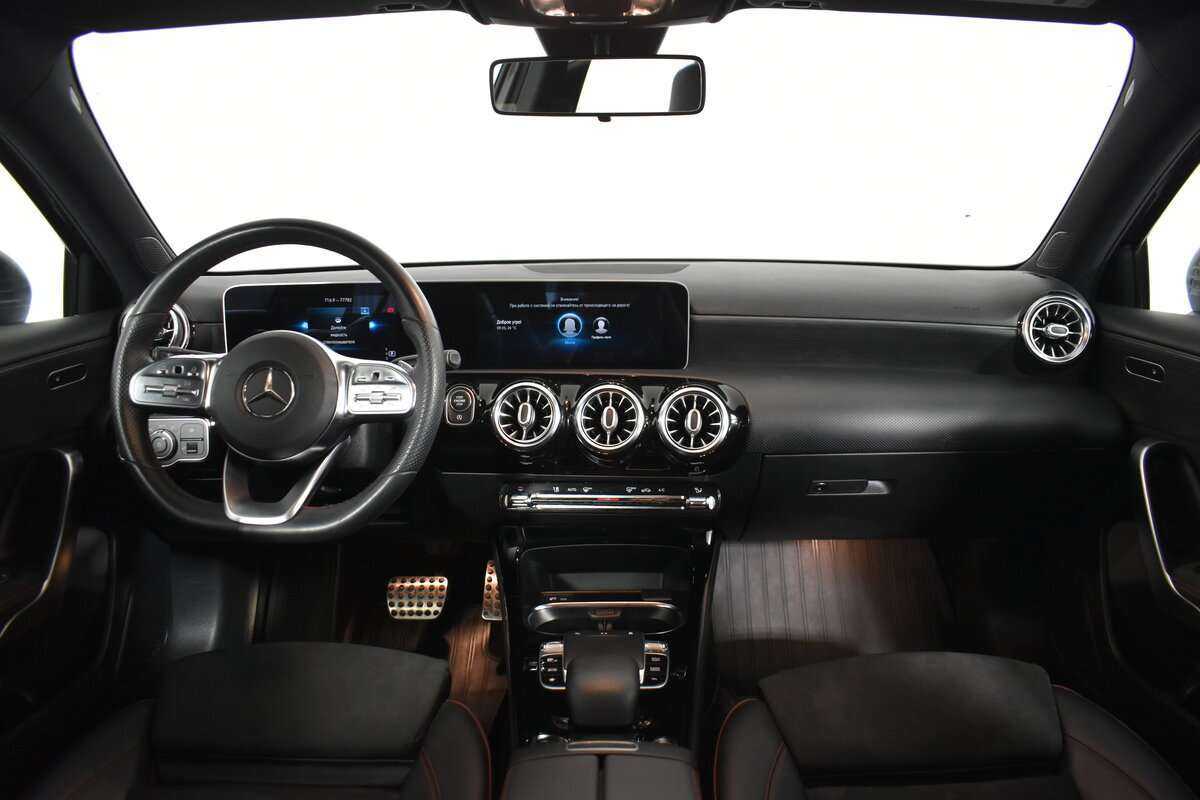 Mercedes-Benz A-Класс 200, 2018 Фото №11
