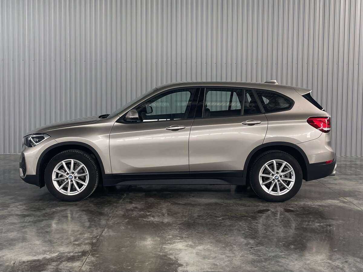 BMW X1 18i sDrive, 2021 Фото №8