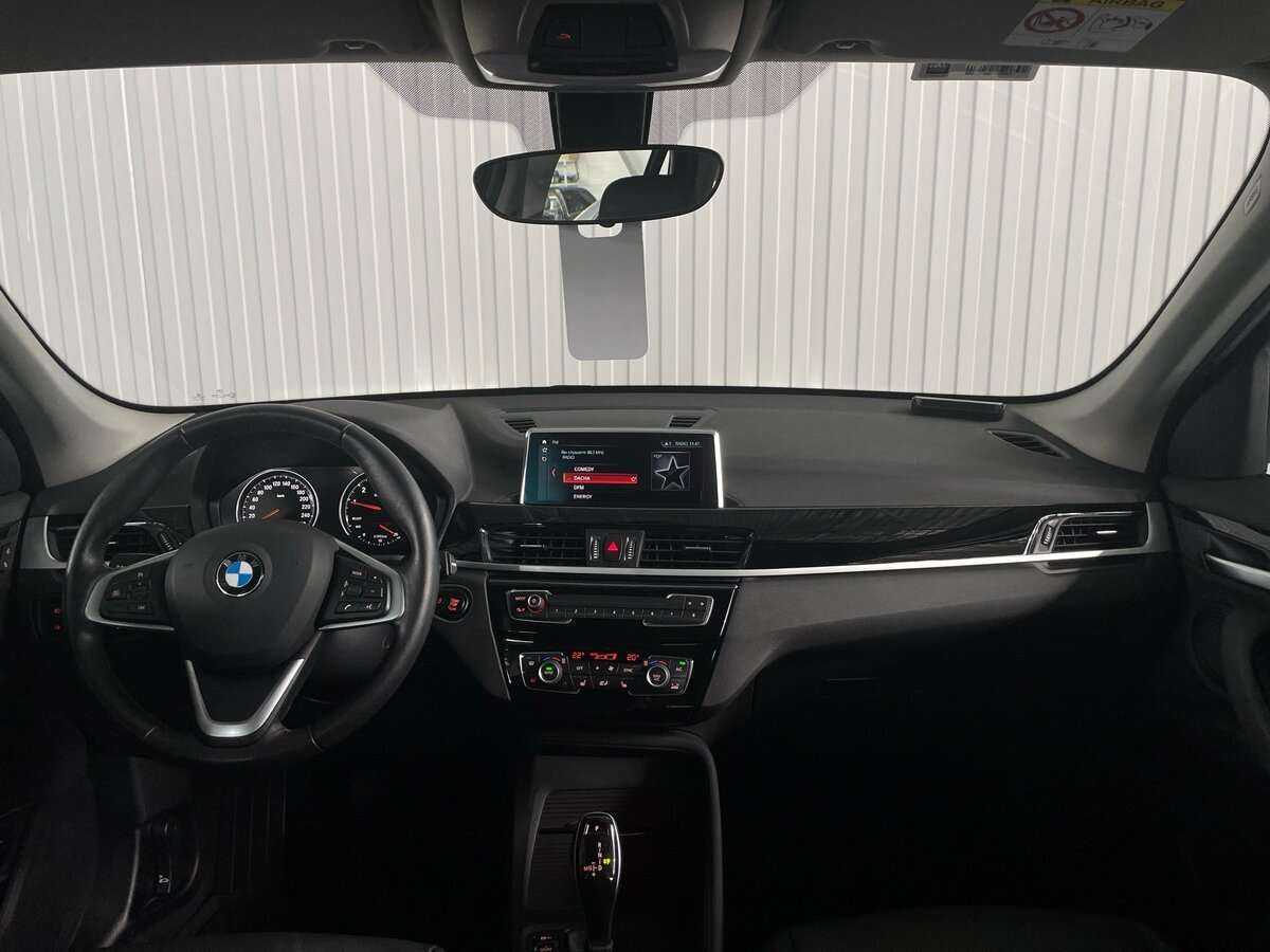 BMW X1 18i sDrive, 2021 Фото №9
