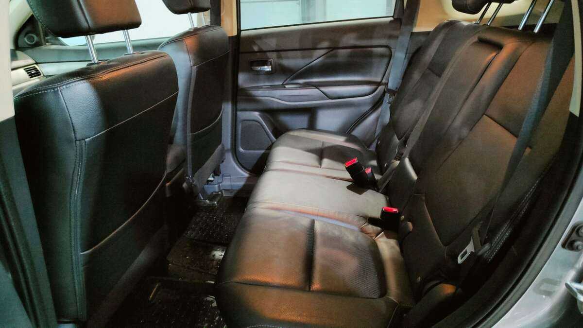 Mitsubishi Outlander, 2012 Фото №14