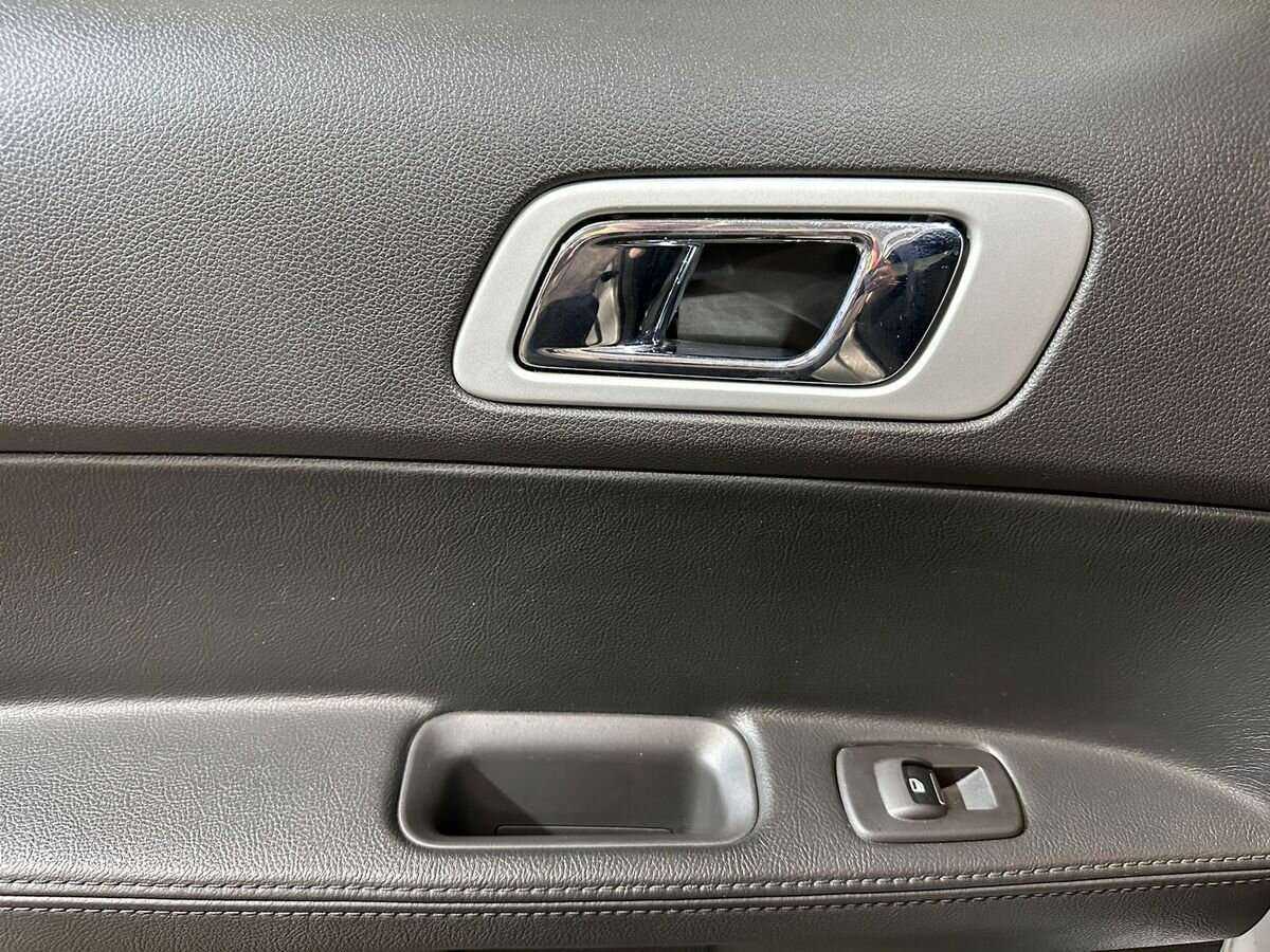 Ford Explorer, 2013 Фото №16