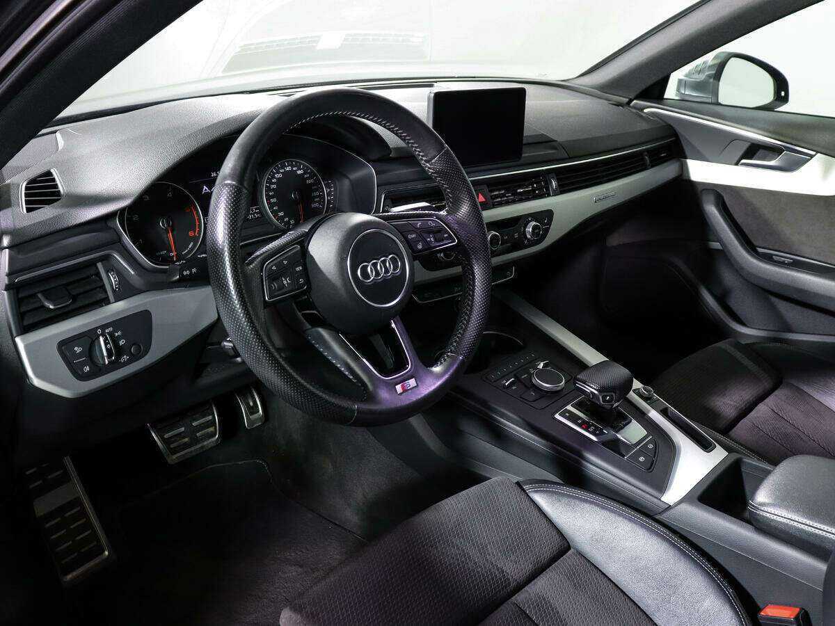 Audi A4, 2017 Фото №12